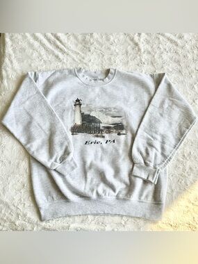 Vintage Lake Erie Pennsylvania Crewneck Sweatshirt Mens Medium Lighthouse Coast